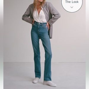 Abercrombie Ultra High Rise 90s Straight Jean